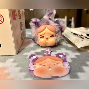 POP MART Crybaby “Wild but cutie” / Neon Cutie💜